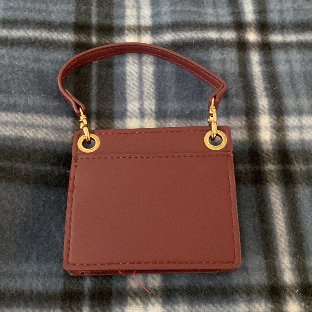 Isaac Mizrahi coin purse - Picture 2 of 3